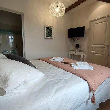 Auberge Des Colettes Coutansouze Dış mekan fotoğraf